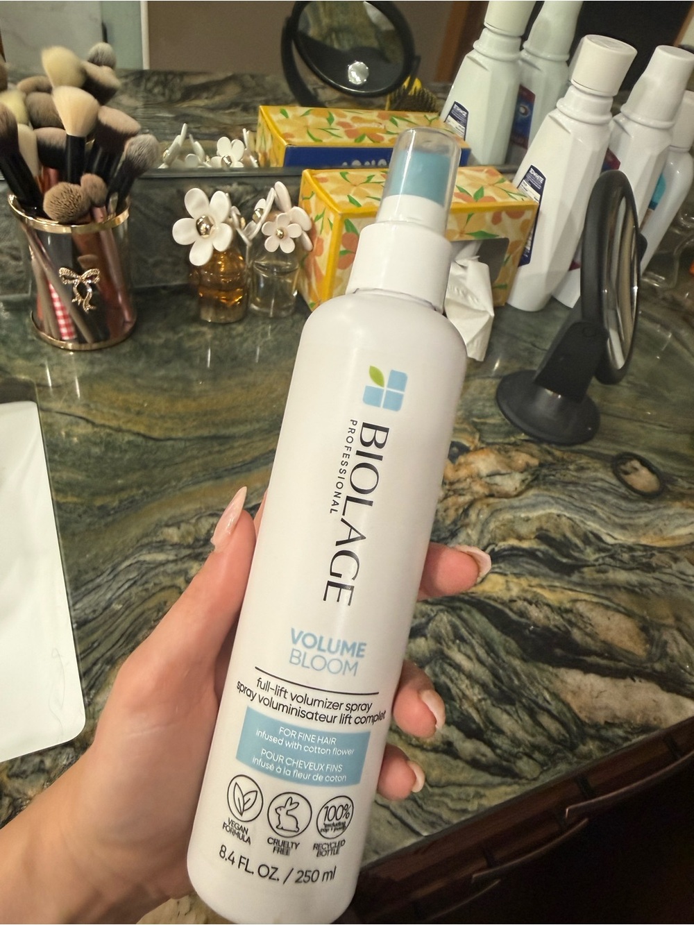 Biolage Volume Bloom Lift-Infusing Volumizer Spray